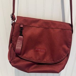 Sherpani small/medium crossbody.